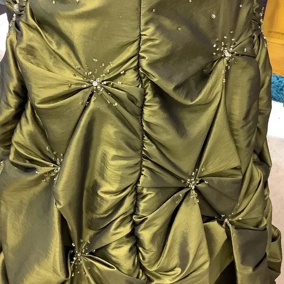 Maggie Sottero Strapless Green Prom Gown - Picture 5 of 8